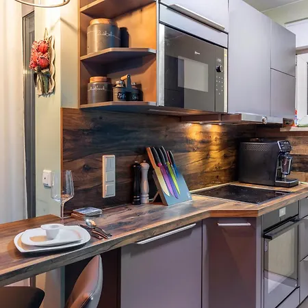 Nahe Airport Ber Adlershof Schönefeld