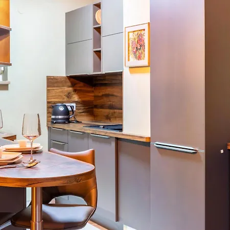 Nahe Airport Ber Adlershof