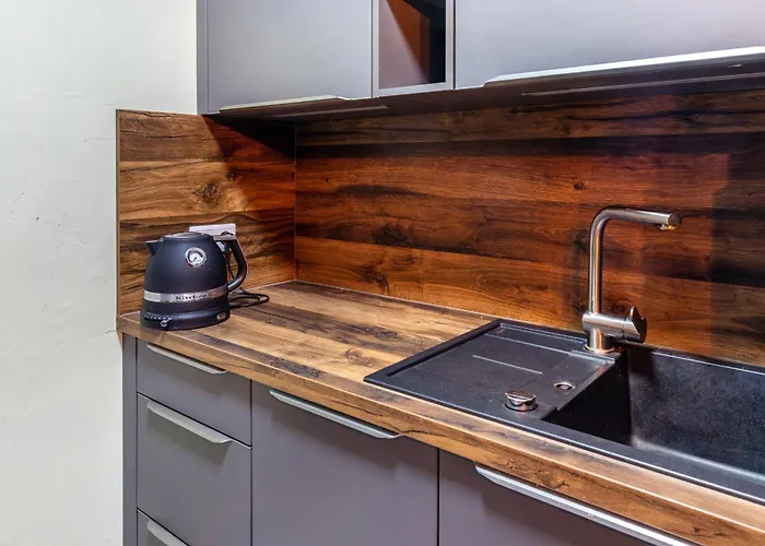 Nahe Airport Ber Adlershof *